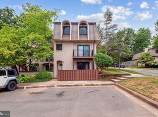 1635 Valencia Way, Reston, VA 20190