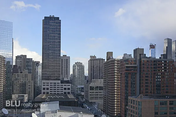 Sold by BLU Real Estate | media 22