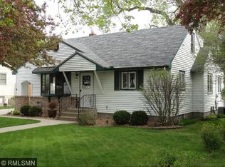 1516 Cope Ave E, Maplewood, MN 55109