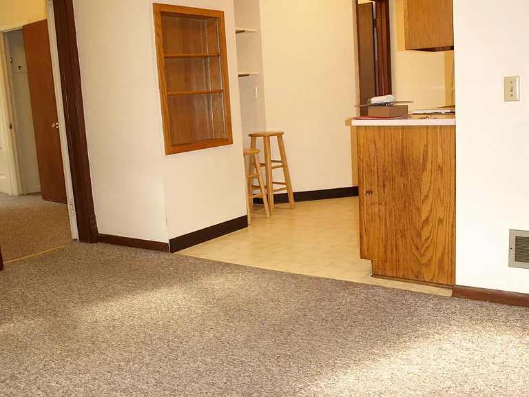 1935 University Ave #1 — Photo 4
