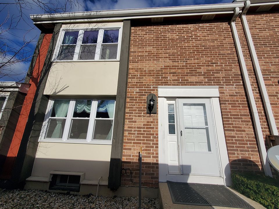 1st image of 654 Sundance Dr #654