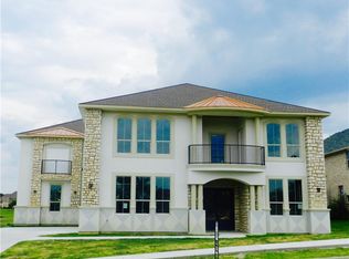 448 Breezeway Ct, Cedar Hill, TX 75104