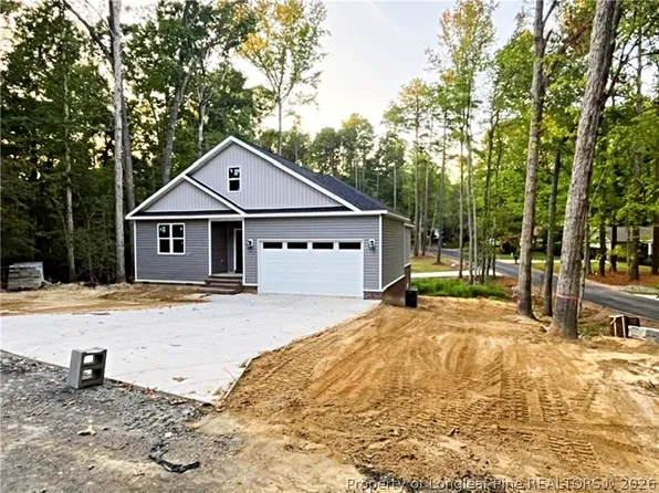 5117 Pheasant Ln, Sanford, NC 27332