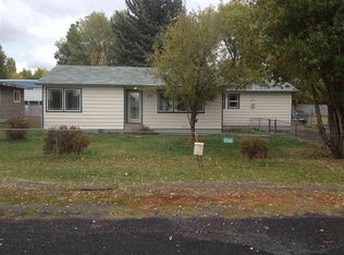 2071 Gettle St, Klamath Falls, OR 97603