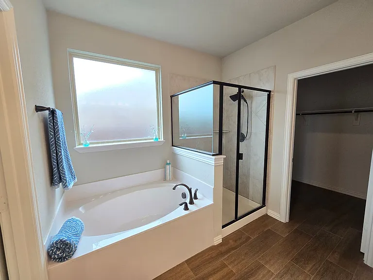 7608 Rothbury Dr — Photo 13