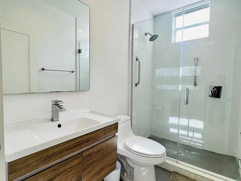 924 Marseille Dr #1 — Photo 9