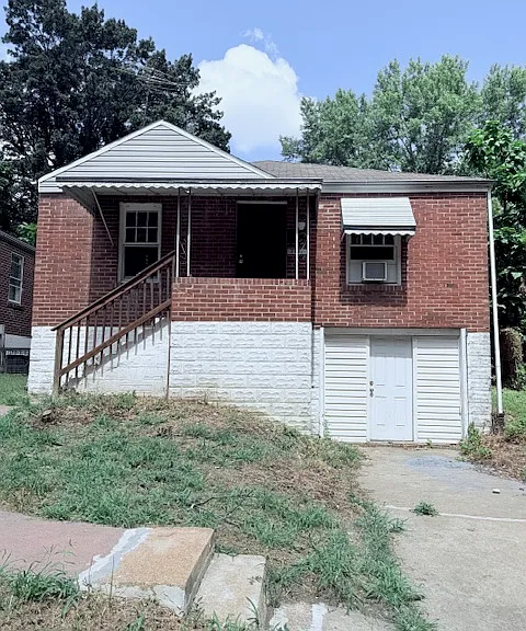7131 Garesche Ave — Photo 1