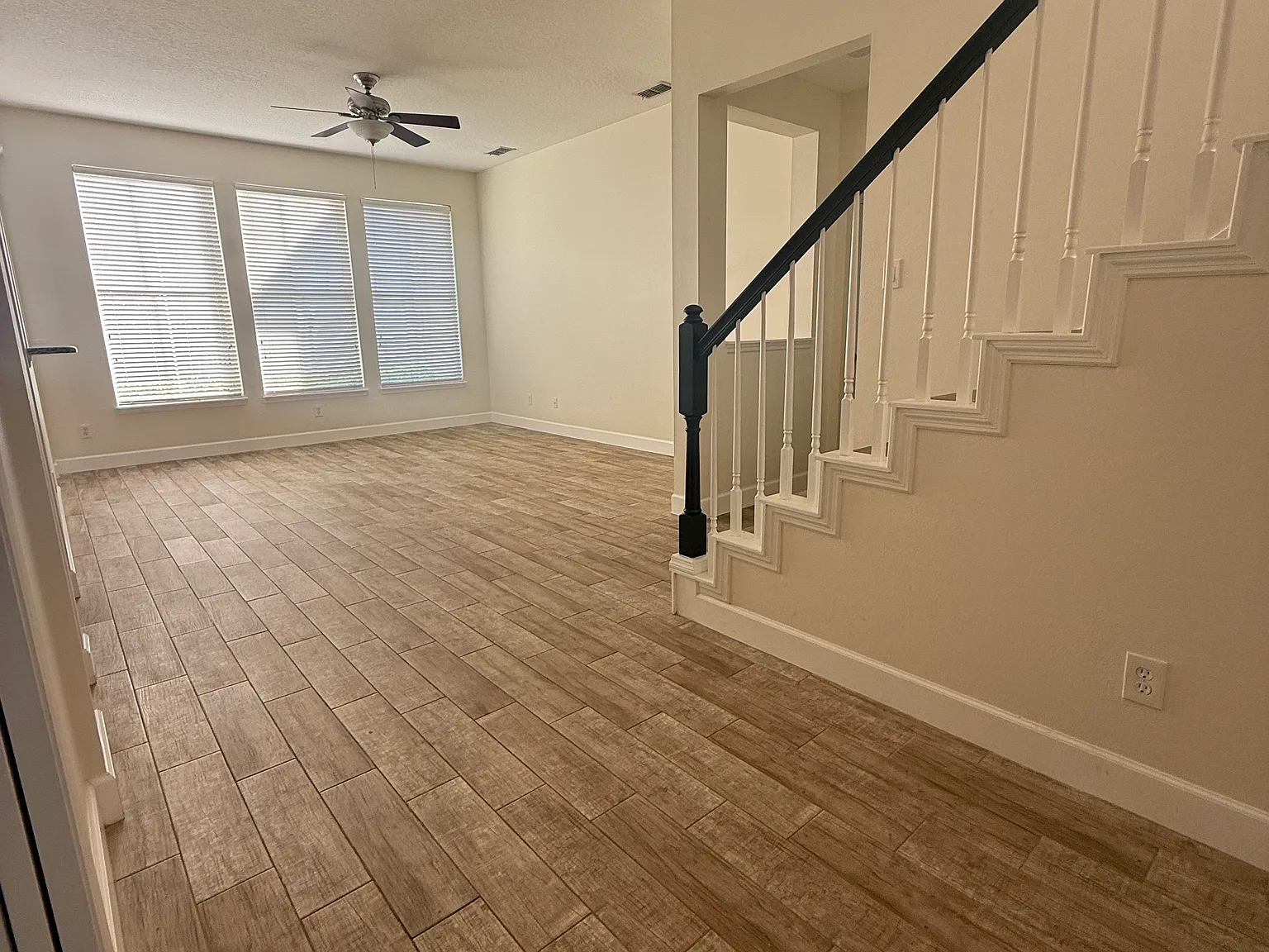 3 bed, 1646 sqft, $3,400 — Photo 4