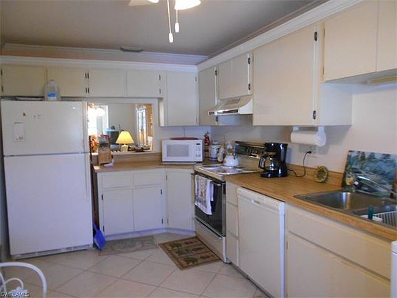 3rd image of 1482 Myerlee Country Club Blvd #1