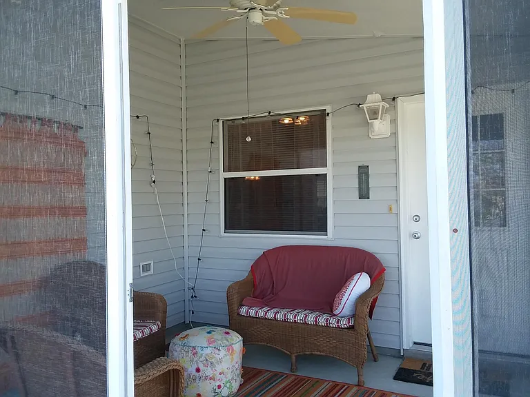 cute lanai