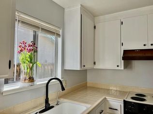 22405 Rancho Ventura St UNIT B, Cupertino, CA
