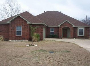 815 Green Pastures Dr, Cedar Hill, TX 75104