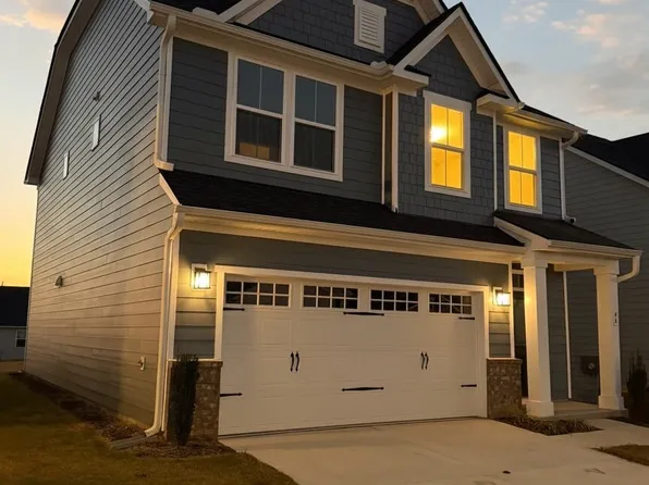 46 Storm Ln, Hoschton, GA 30548