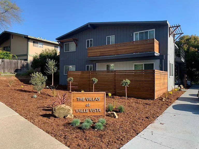 1546 Valle Vista Ave #48 — Photo 6