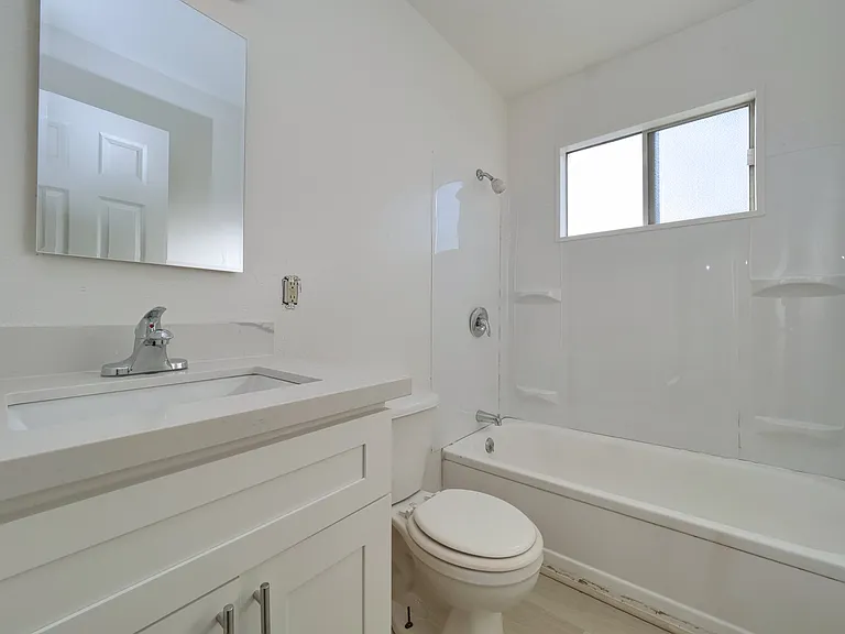 3217 Walnut Ave — Photo 14
