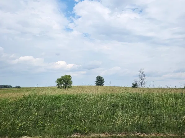 31-67 Wakonda Dr, Lanark, IL 61046