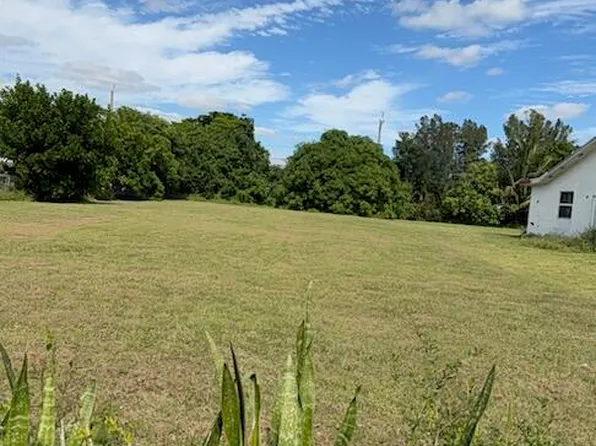 (undisclosed Address), Lake Worth, FL 33461