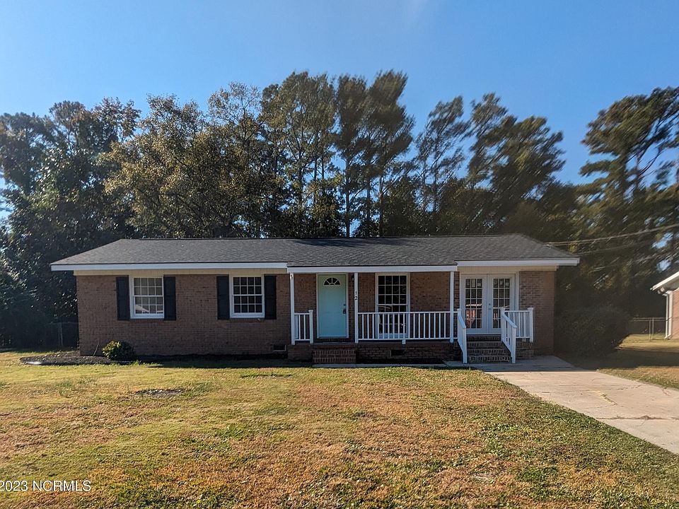 1st image of 12 Berkshire Drive