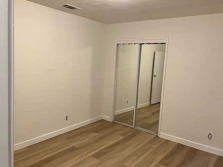 4641 Geranium Pl — Photo 12