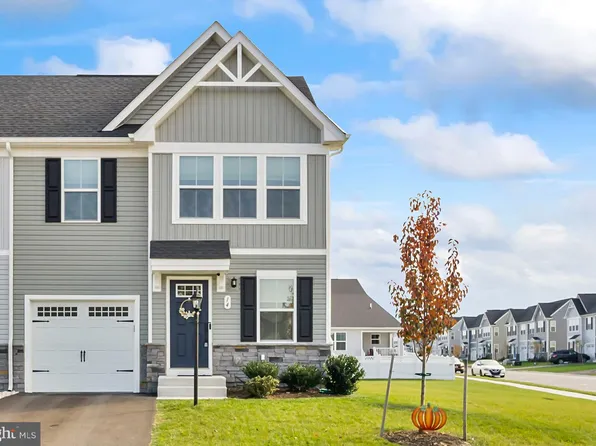 14 Goudhurst St, Martinsburg, WV 25405