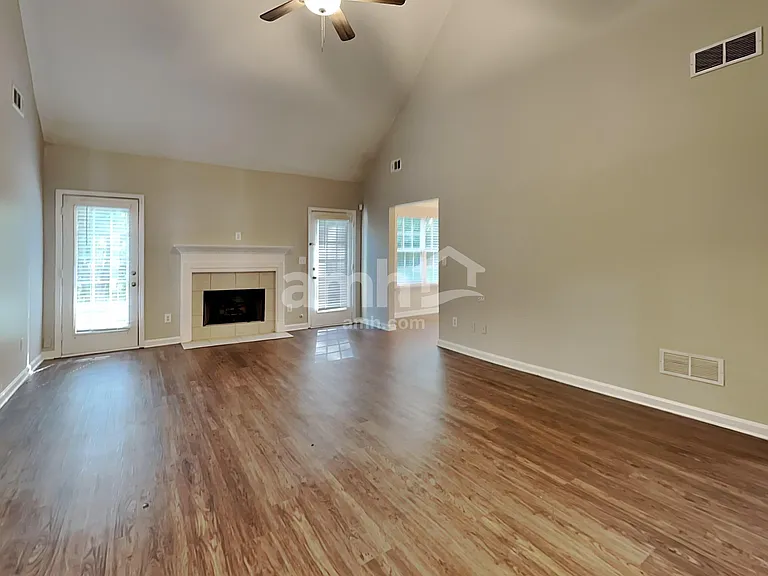 1225 Stephens Pond Vw — Photo 9