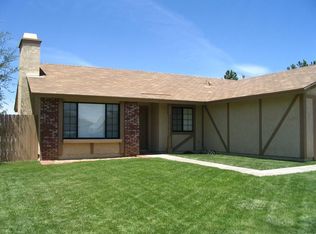 42655 Roadrunner Way, Lancaster, CA 93536