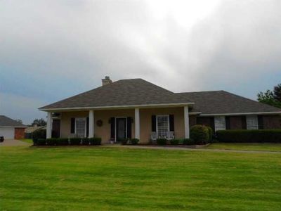 271 E Meade St, Pearl, MS, 39208