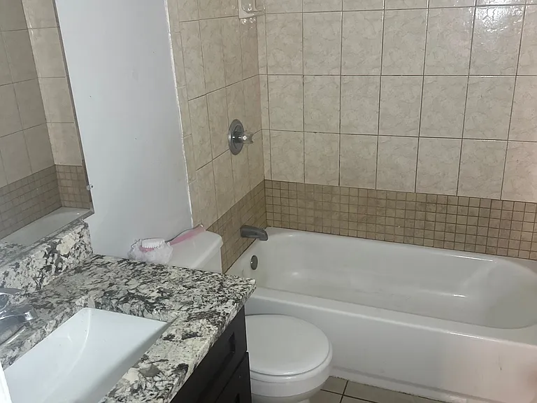 1016 Red Oak Cir — Photo 15