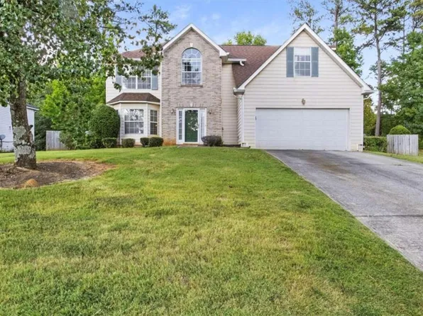 3190 Mineral Ridge Ct, Stone Mountain, GA 30087