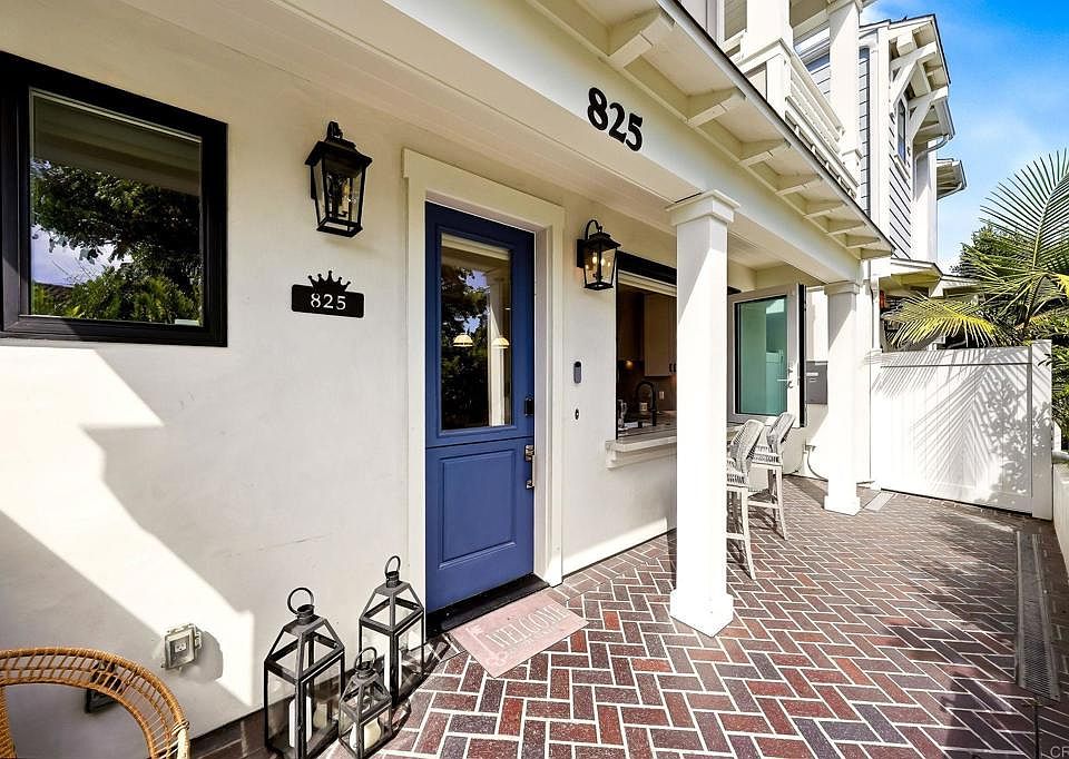 1st image of 825 9th St
