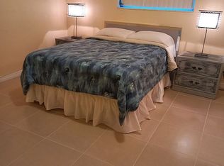 3900 NW 33rd Ave, Lauderdale Lakes, FL 33309