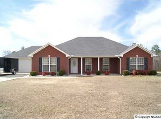 20607 Colonial Dr, Athens, AL 35614
