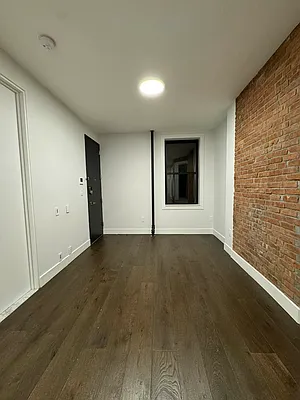 Rented by Besen Partners, LLC | media 2