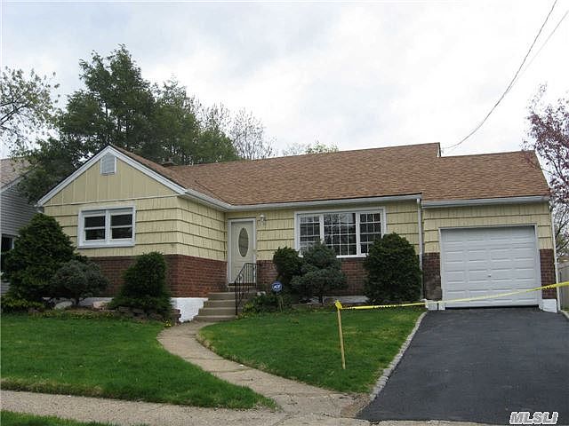 1st image of 519 Greengrove Ave