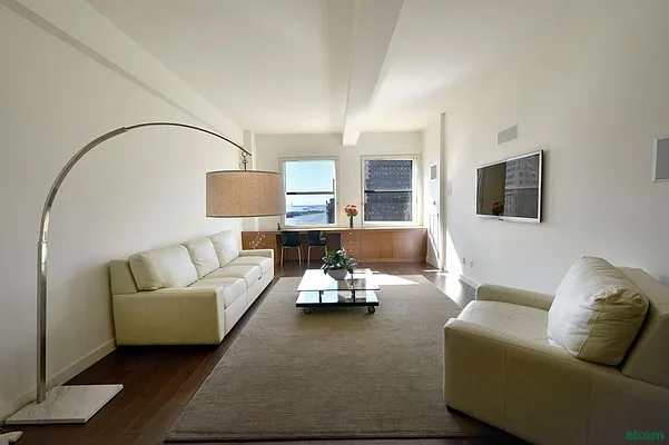 Sold by Akam Sales and Brokerage | media 1