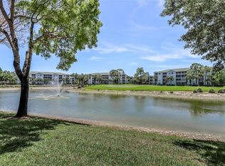 3996 Bishopwood CT E #103, NAPLES, FL 34114