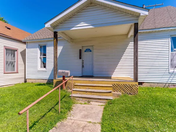 221 W 8th St, Mount Vernon, IN 47620