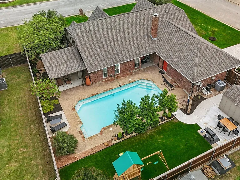 328 Shawnee Trl — Photo 37