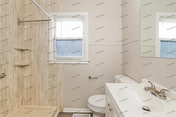 1512 Sharon Dr — Photo 10