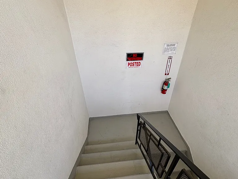 350 E Plymouth St #3 — Photo 12