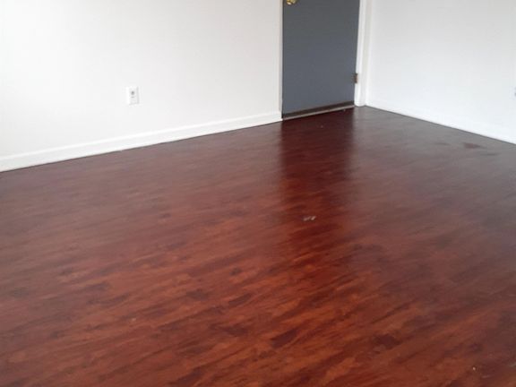 5th image of 2897 Harrison Ave #12