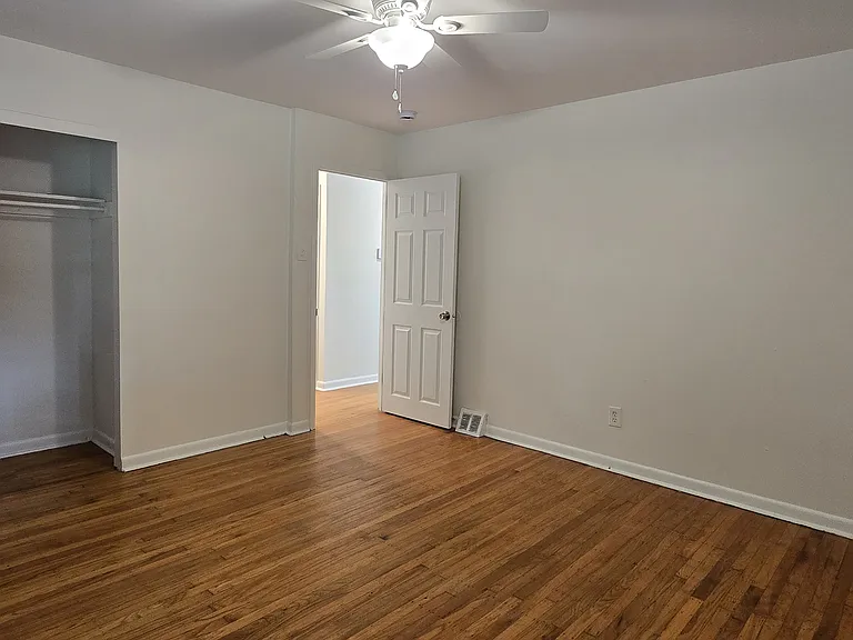 302 Bethel Rd — Photo 25