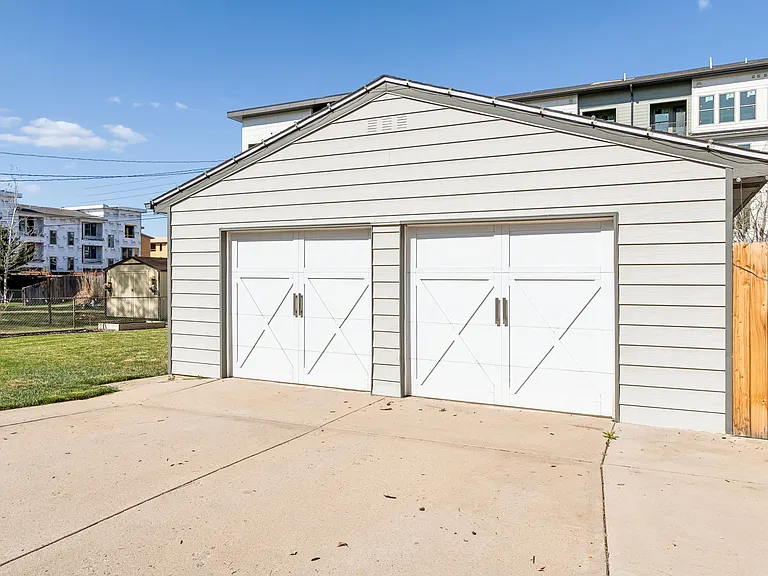 4215 S Lipan St — Photo 23