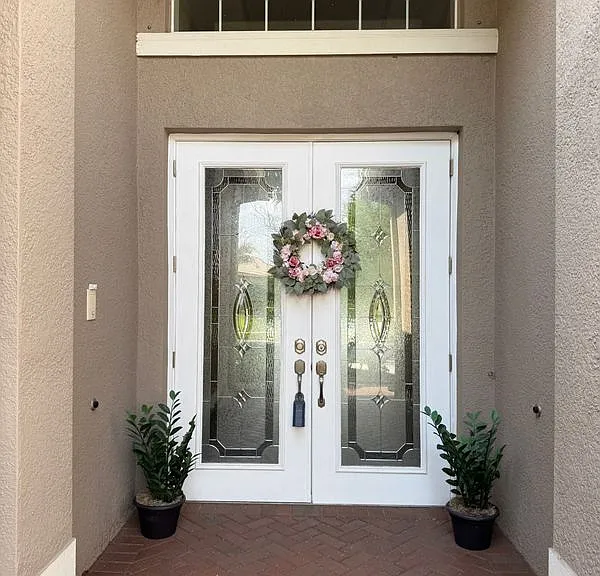 16015 Cape Coral Dr — Photo 2