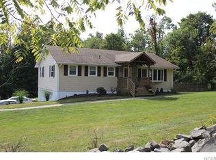 84 Brola Rd, Middletown, NY 10940