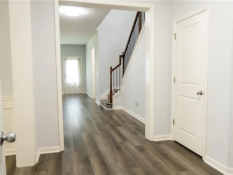 4960 Ducote Trl — Photo 4