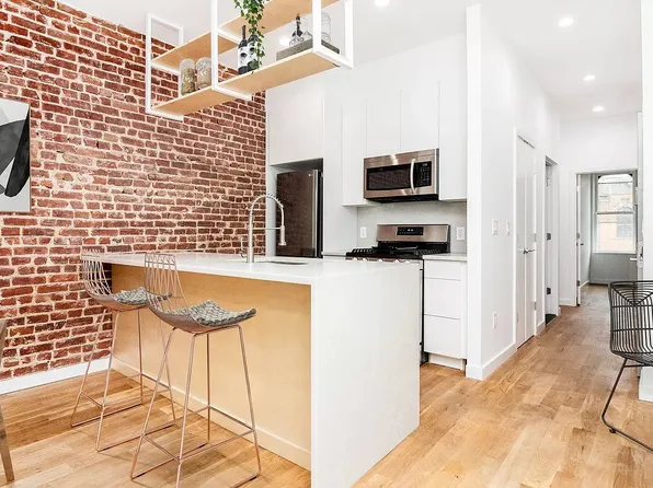 276 Linden St #2, Brooklyn, NY 11237