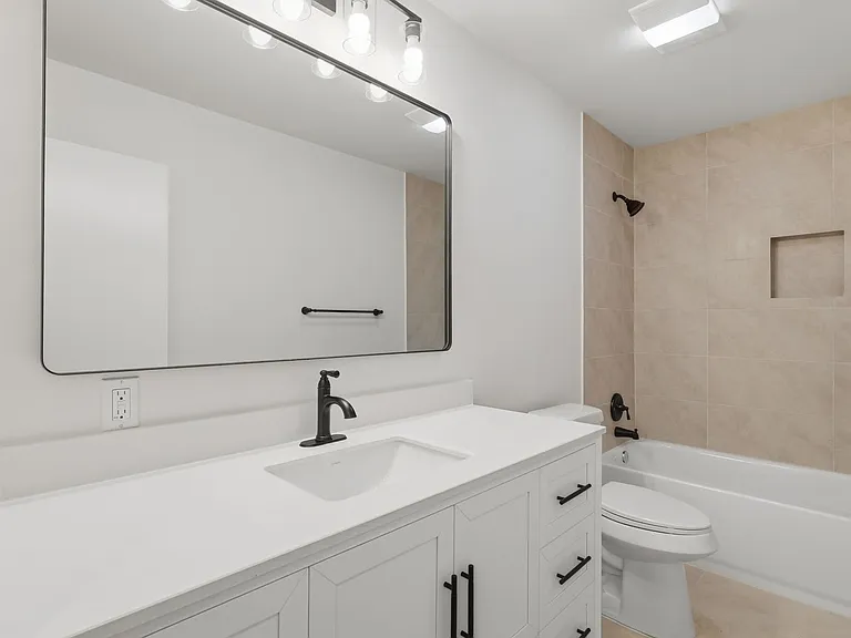 803 Oblate Dr — Photo 14
