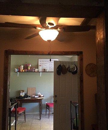 5th image of 258 S Zamora Ave