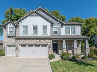 3878 Presidents Ln, Greenwood, IN 46142